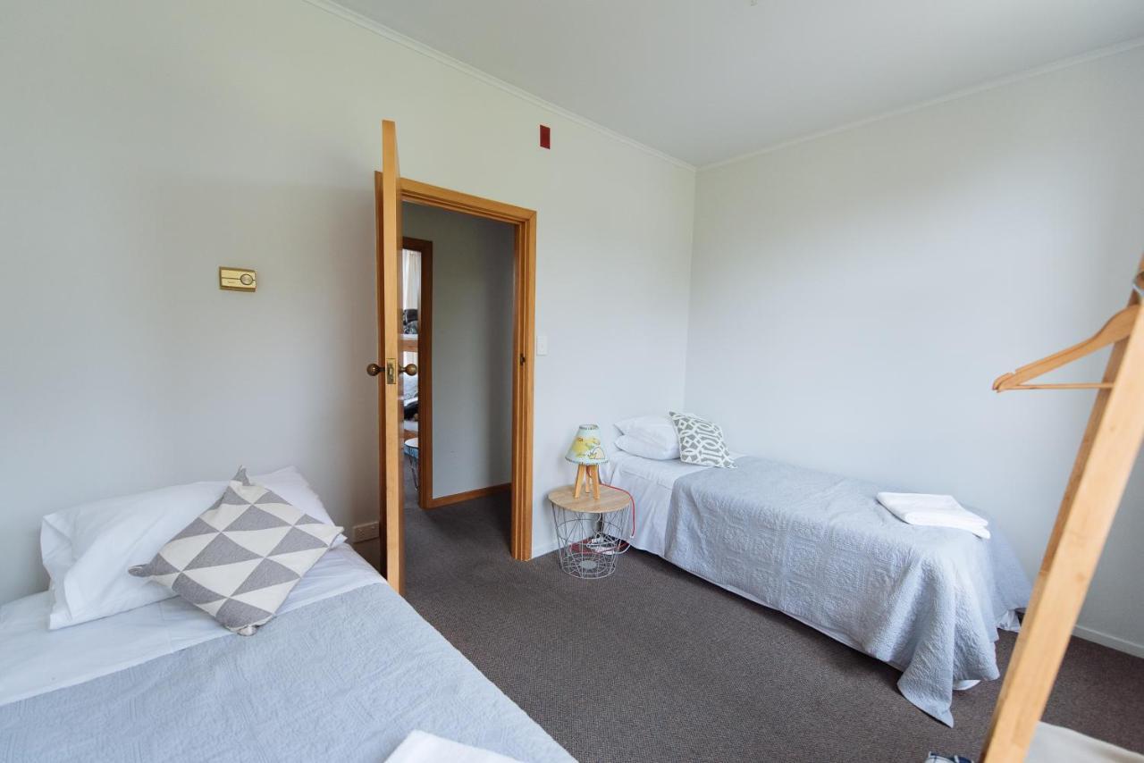 Koru Flat Apartment Pounawea Exterior foto